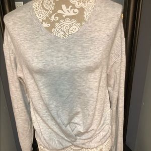 Danskin sweater/sweatshirt